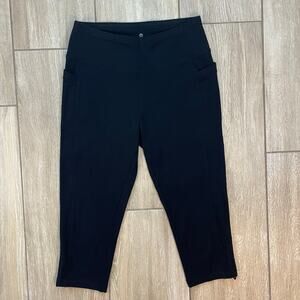 T by Talbots Women's Capri Leggings Small Black Cotton Spandex High Rise Pockets